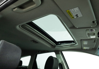 Подержанный автомобиль Mazda CX-7 2009 года (19 фото)