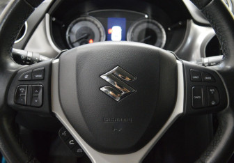 Подержанный автомобиль Suzuki Vitara 2021 года (15 фото)