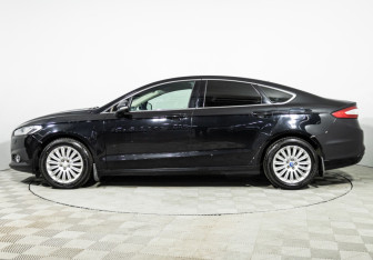 Подержанный автомобиль Ford Mondeo Sedan 2015 года (8 фото)