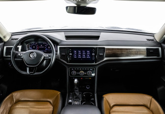 Подержанный автомобиль Volkswagen Teramont 2019 года (10 фото)