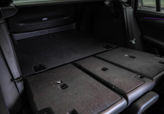 Подержанный автомобиль BMW X4 2018 года (32 фото)