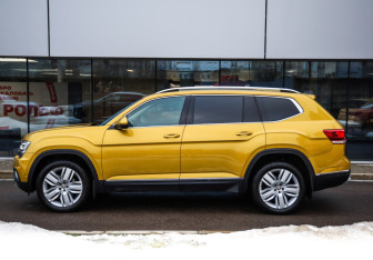 Подержанный автомобиль Volkswagen Teramont 2018 года (8 фото)