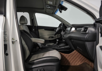 Подержанный автомобиль Kia Sorento 2018 года (26 фото)