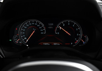 Подержанный автомобиль BMW X3 2019 года (19 фото)