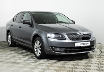Подержанный автомобиль Skoda Octavia Liftback 2016 года (3 фото)