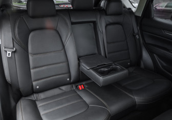 Подержанный автомобиль Mazda CX-5 2024 года (29 фото)