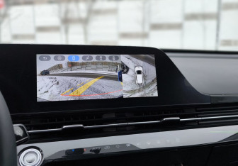 Подержанный автомобиль Omoda C5 2023 года (24 фото)