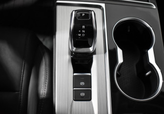 Подержанный автомобиль Omoda S5 2023 года (12 фото)