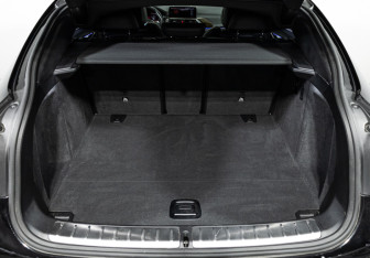 Подержанный автомобиль BMW X4 2019 года (27 фото)