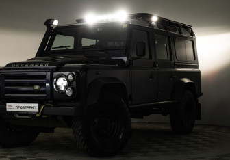 Подержанный автомобиль Land Rover Defender Suv 2014 года (19 фото)