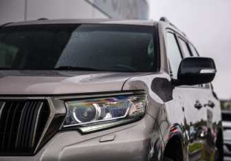 Подержанный автомобиль Toyota Land Cruiser Prado 2020 года (2 фото)