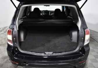 Подержанный автомобиль Subaru Forester Suv 2008 года (19 фото)