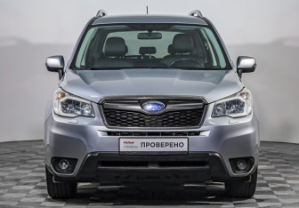 Подержанный автомобиль Subaru Forester Suv 2013 года (2 фото)