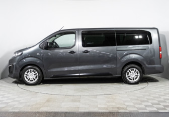 Подержанный автомобиль Citroen SpaceTourer 2020 года (8 фото)