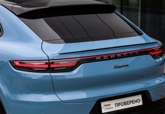 Подержанный автомобиль Porsche Cayenne 2021 года (14 фото)