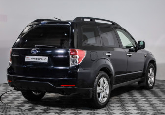 Подержанный автомобиль Subaru Forester Suv 2008 года (5 фото)