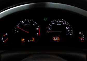 Подержанный автомобиль Nissan Pathfinder 2010 года (30 фото)