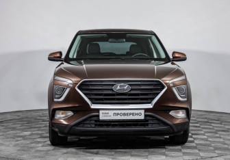 Подержанный автомобиль Hyundai Creta 2022 года (2 фото)
