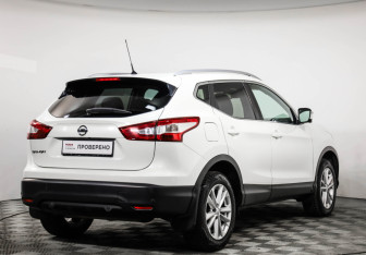 Подержанный автомобиль Nissan Qashqai 2014 года (5 фото)