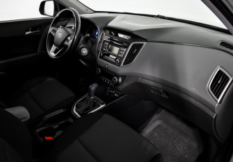 Подержанный автомобиль Hyundai Creta 2018 года (13 фото)