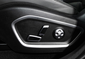 Подержанный автомобиль Geely Tugella 2023 года (16 фото)