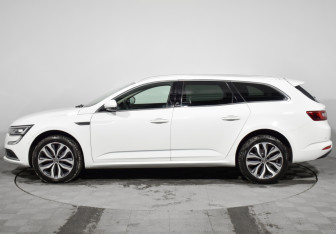 Подержанный автомобиль Renault Talisman Wagon 2016 года (8 фото)