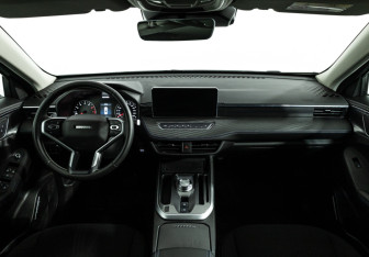 Подержанный автомобиль Haval Jolion 2023 года (13 фото)