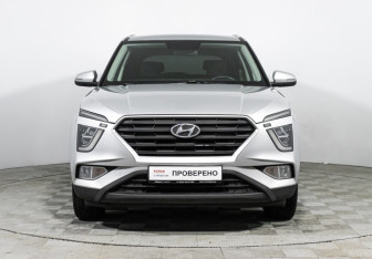 Подержанный автомобиль Hyundai Creta 2021 года (2 фото)