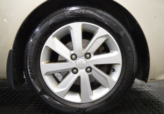 Подержанный автомобиль Kia Rio Sedan 2015 года (9 фото)