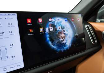 Подержанный автомобиль LiXiang L7 2024 года (25 фото)