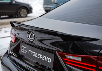 Подержанный автомобиль Lexus IS Sedan 2014 года (7 фото)