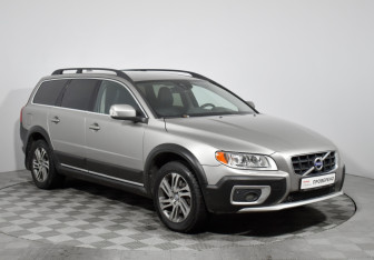 Подержанный автомобиль Volvo XC70 2012 года (3 фото)