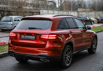 Подержанный автомобиль Mercedes-Benz GLC Coupe 2017 года (5 фото)