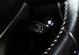 Подержанный автомобиль Lexus RX 2021 года (21 фото)