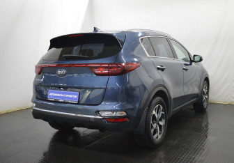 Подержанный автомобиль Kia Sportage 2018 года (5 фото)
