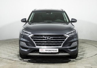 Подержанный автомобиль Hyundai Tucson 2020 года (2 фото)