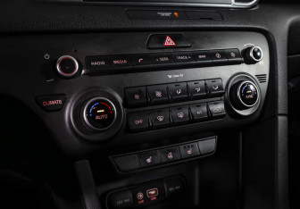 Подержанный автомобиль Kia Sportage 2016 года (19 фото)