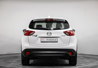 Подержанный автомобиль Mazda CX-5 2014 года (6 фото)