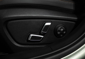 Подержанный автомобиль Geely Preface 2024 года (24 фото)