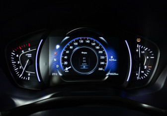 Подержанный автомобиль Hyundai Santa Fe 2018 года (12 фото)