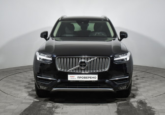 Подержанный автомобиль Volvo XC90 2018 года (2 фото)