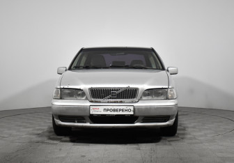 Подержанный автомобиль Volvo S70 1997 года (2 фото)