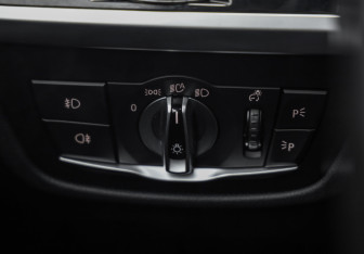 Подержанный автомобиль BMW X3 2019 года (27 фото)