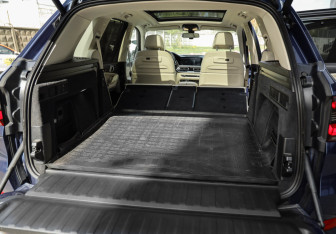 Подержанный автомобиль BMW X5 2020 года (39 фото)