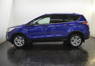 Подержанный автомобиль Ford Kuga 2019 года (8 фото)