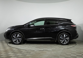 Подержанный автомобиль Nissan Murano Suv 2018 года (8 фото)