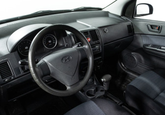 Подержанный автомобиль Hyundai Getz 2008 года (11 фото)