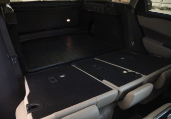 Подержанный автомобиль Land Rover Range Rover Velar 2020 года (32 фото)