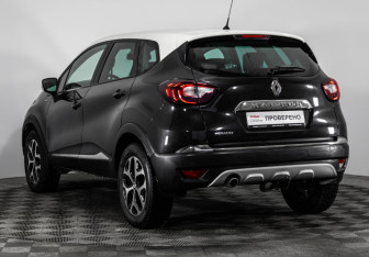 Подержанный автомобиль Renault Kaptur 2019 года (7 фото)