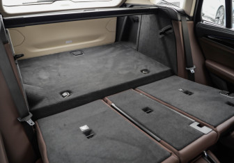 Подержанный автомобиль BMW X3 2020 года (35 фото)